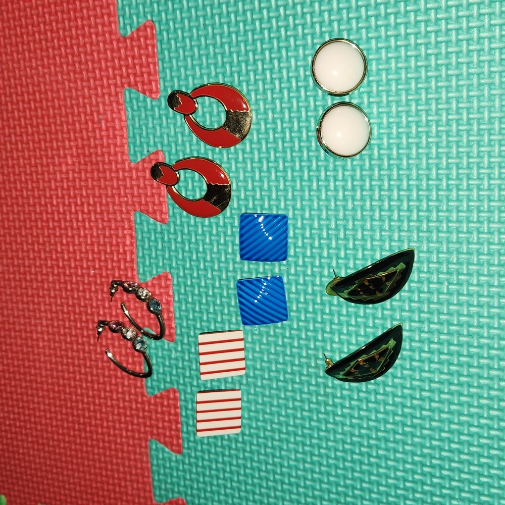 6 pairs vintage earrings,  all have backs